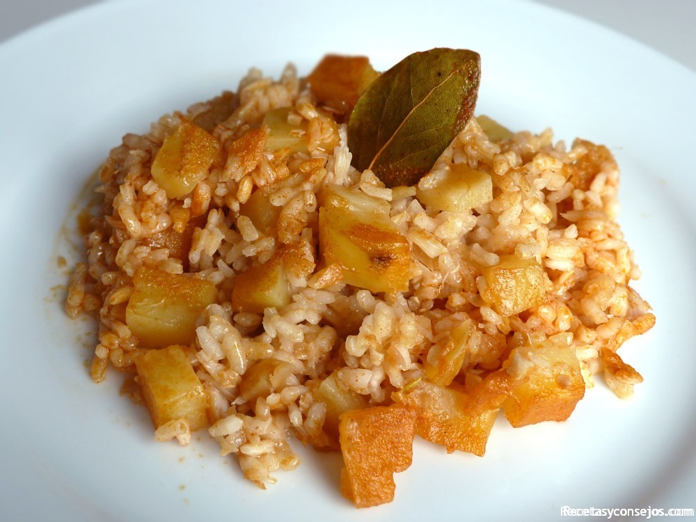 Arroz con patatas y bacalao
